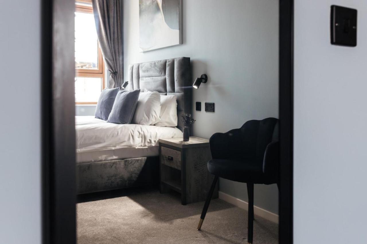 Penthouse * Leeds (West Yorkshire)