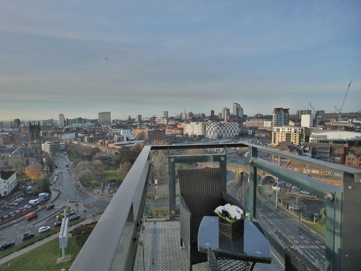 Penthouse * Leeds (West Yorkshire)